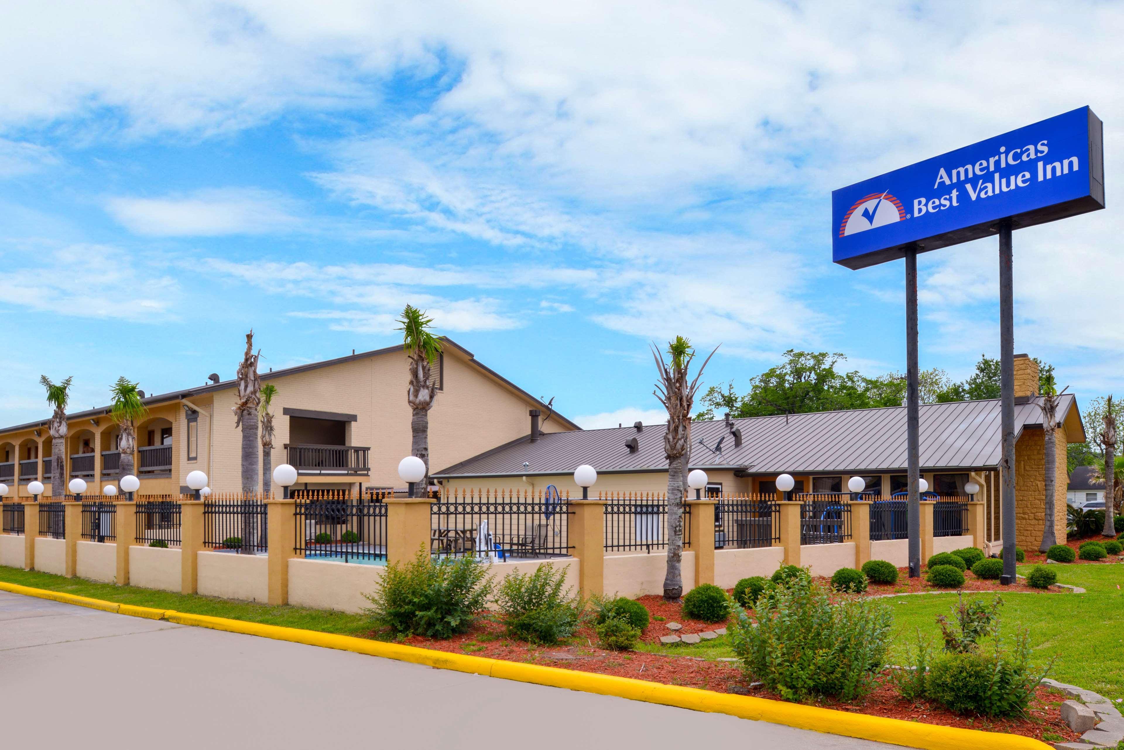Americas Best Value Inn West Columbia Ngoại thất bức ảnh